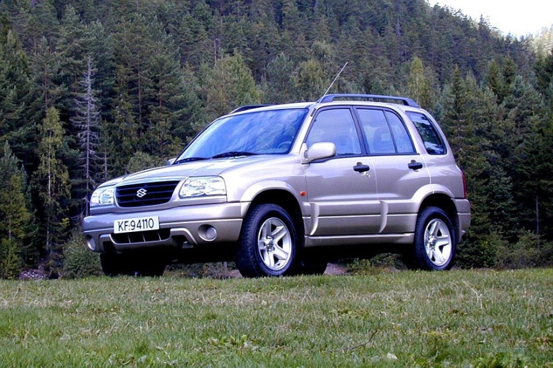 Выбираем рамный внедорожник с пробегом за 500 тысяч рублей: семиместные есть, надёжных – нет