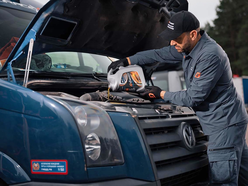 Автомеханики рассказали, почему весной обязательно надо менять масло