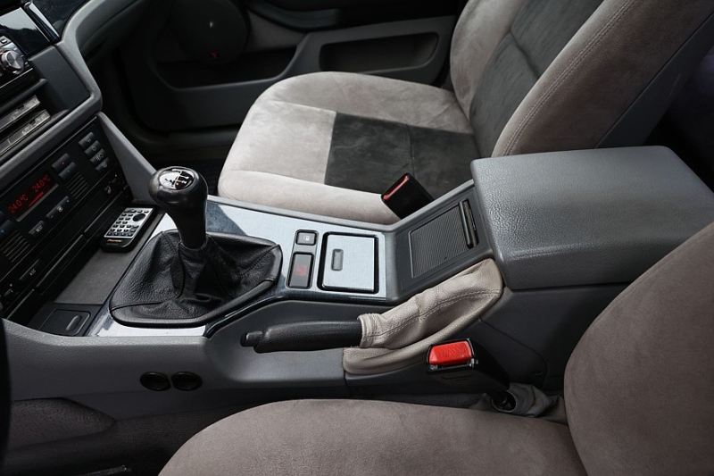 BMW 5 series IV (E39) с пробегом: гнилое днище и последствия самодельных улучшений