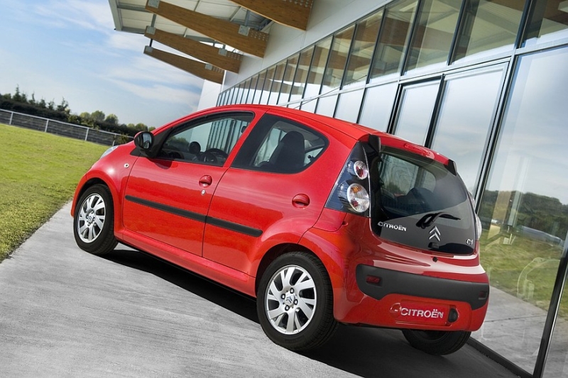 Выбираем хэтчбек А-класса с пробегом за 500 тысяч рублей: полный привод и немецкая классика