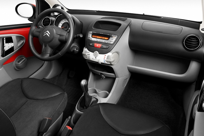 Выбираем хэтчбек А-класса с пробегом за 500 тысяч рублей: полный привод и немецкая классика