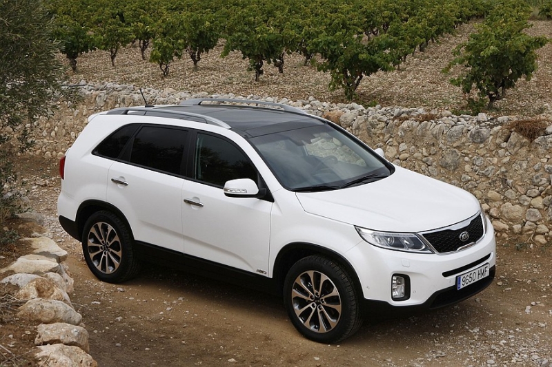 Выбираем кроссовер E-класса с пробегом за 1,5 миллиона: украденные фары и вожделенный 3,5