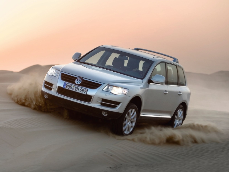 Выбираем кроссовер E-класса с пробегом за 1,5 миллиона: украденные фары и вожделенный 3,5