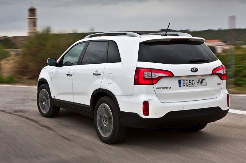 Выбираем кроссовер E-класса с пробегом за 1,5 миллиона: украденные фары и вожделенный 3,5