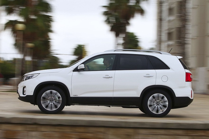 Выбираем кроссовер E-класса с пробегом за 1,5 миллиона: украденные фары и вожделенный 3,5