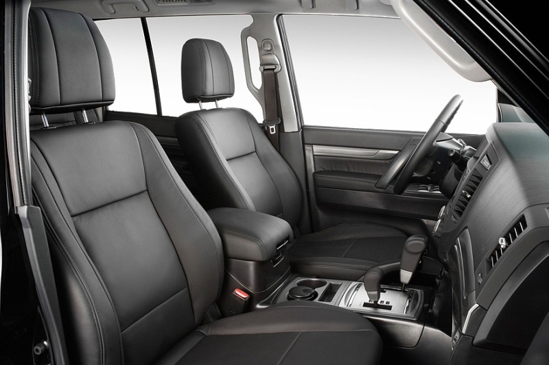 Выбираем кроссовер E-класса с пробегом за 1,5 миллиона: украденные фары и вожделенный 3,5