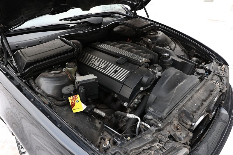 BMW 5 series IV (E39) с пробегом: подвеска за полмиллиона и непобедимый масложор