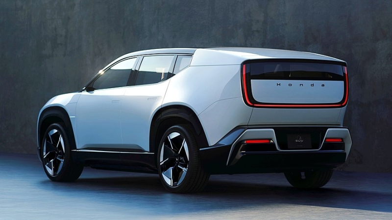 Эксцентричный кроссовер Honda 0 SUV показался на новых фотографиях