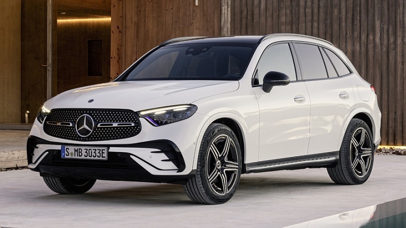 Электрический кроссовер Mercedes-Benz GLC: новые изображения