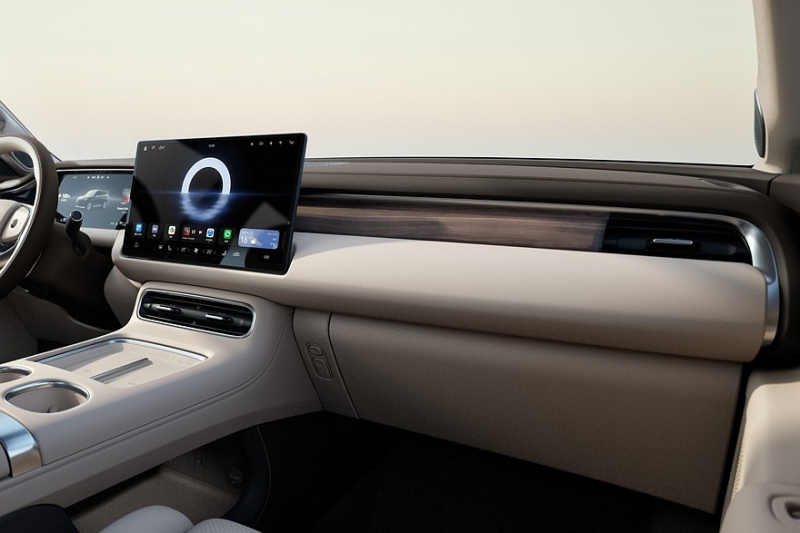 Флагманский кроссовер GAC: рассекречен трёхрядный Trumpchi S9