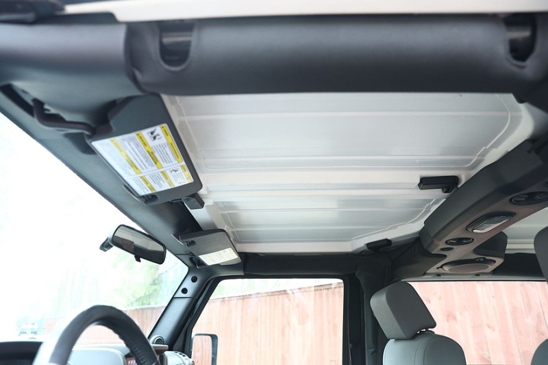 Jeep Wrangler III JK с пробегом: непривычная коррозия и грубый, но выносливый салон