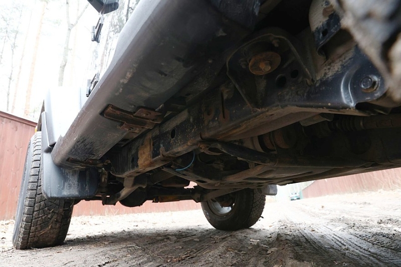 Jeep Wrangler III JK с пробегом: непривычная коррозия и грубый, но выносливый салон