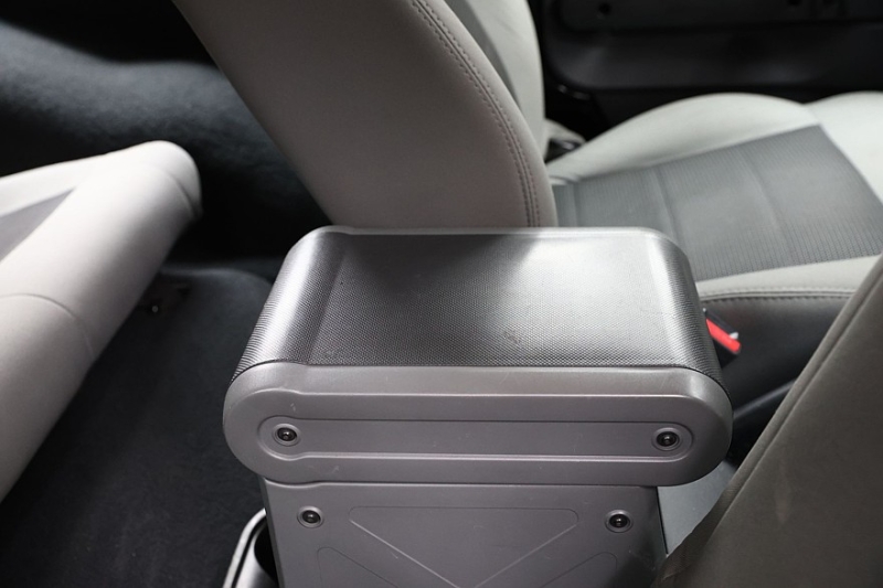 Jeep Wrangler III JK с пробегом: непривычная коррозия и грубый, но выносливый салон