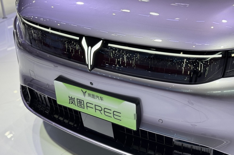 Обновлённый премиальный кроссовер Voyah Free представлен официально