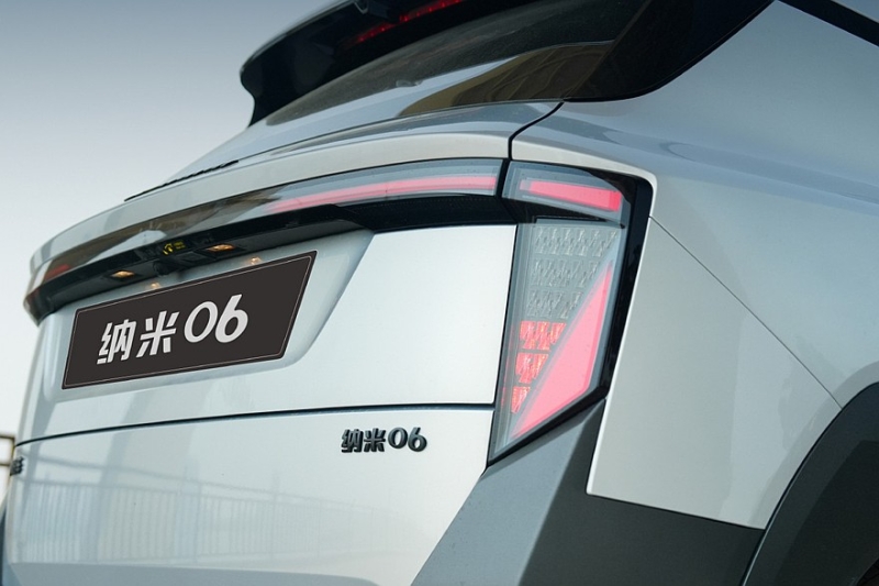 Представлен кроссовер Nammi 06 от Dongfeng: эффектный дизайн и не только