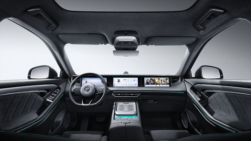 Рассекречена внешность обновлённого премиального кроссовера Voyah Free