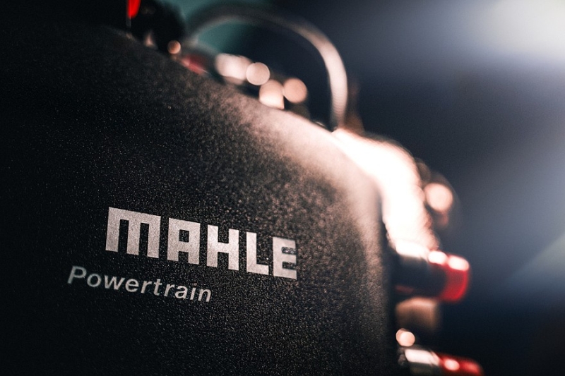 Суперкар Zenvo Aurora показал свой самый мощный в мире V12 c четырьмя турбинами