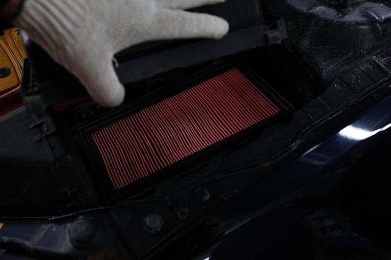 Течь масла и дюжина владельцев: ремонт и обслуживание Nissan Teana I (J31)