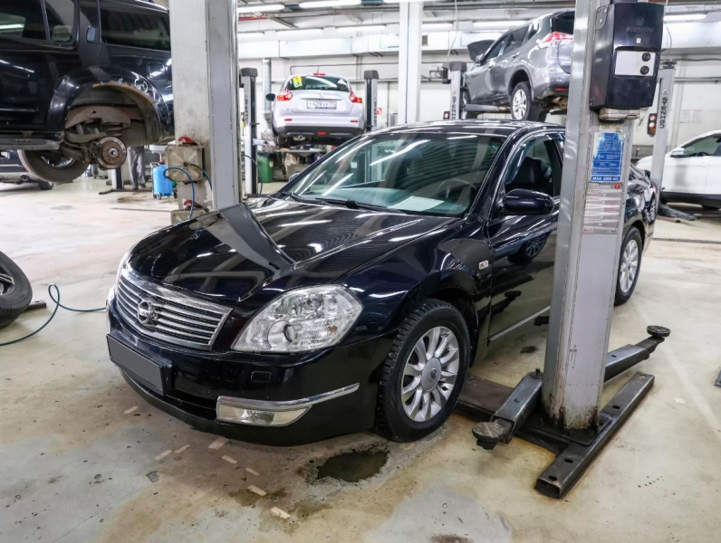 Течь масла и дюжина владельцев: ремонт и обслуживание Nissan Teana I (J31)