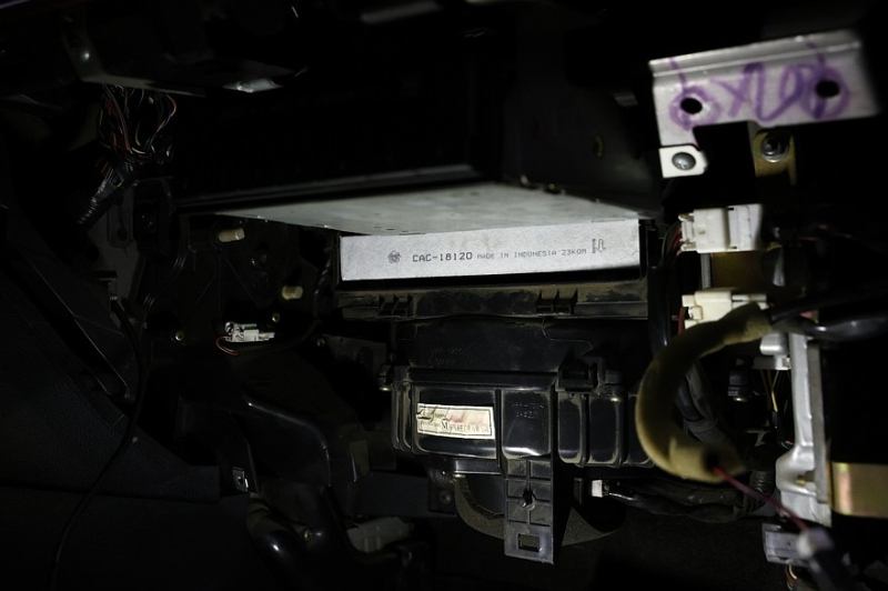 Течь масла и дюжина владельцев: ремонт и обслуживание Nissan Teana I (J31)