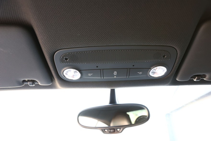 Audi TT II (8J) с пробегом: пирог из стали и алюминия и проблемы безрамочных дверей