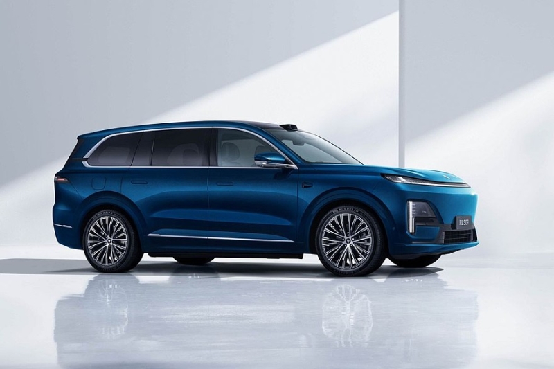 Флагманский кроссовер Deepal S09 от Changan оказался намного дешевле Li L9