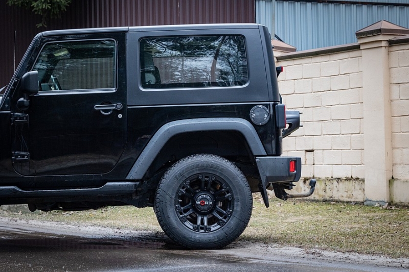 Jeep Wrangler III JK с пробегом: ходовая как конструктор и слишком много болезней двигателя