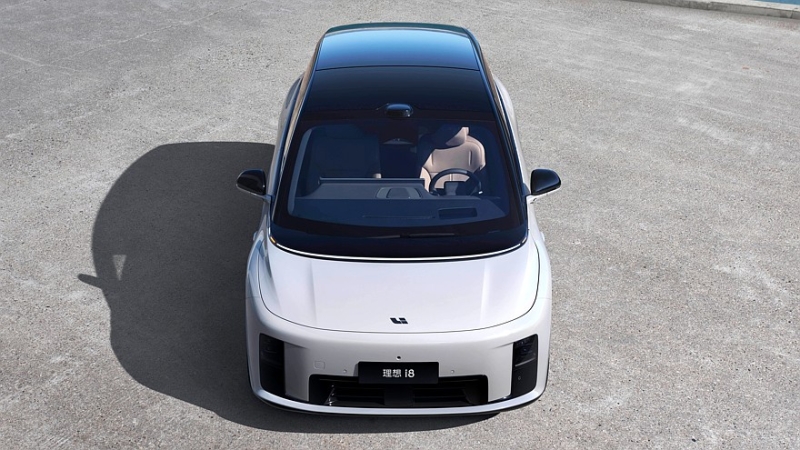 Li Auto представит в этом году два электрических кроссовера и раздумывает о седанах