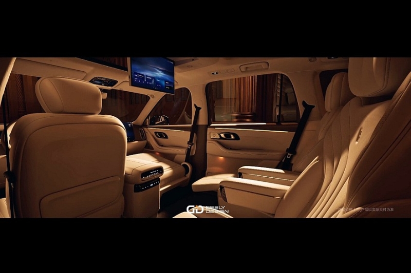 Роскошный кроссовер Geely Galaxy M9 представлен в Европе