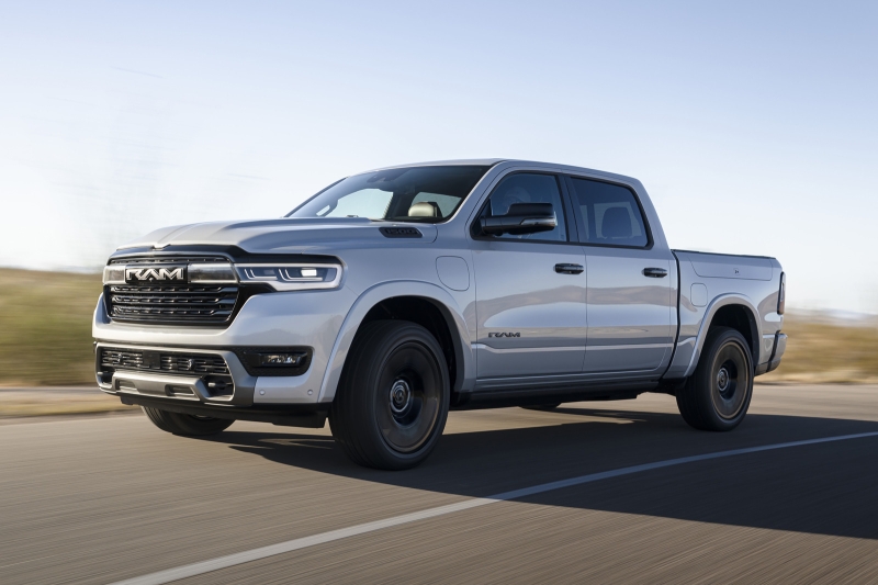 Stellantis снова подвинул сроки выхода на рынок пикапов Ram 1500 REV и Ramcharger