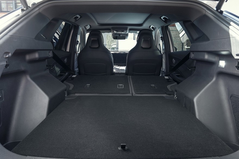 В России cтартовали продажи кроссовера Omoda C7, все цены известны