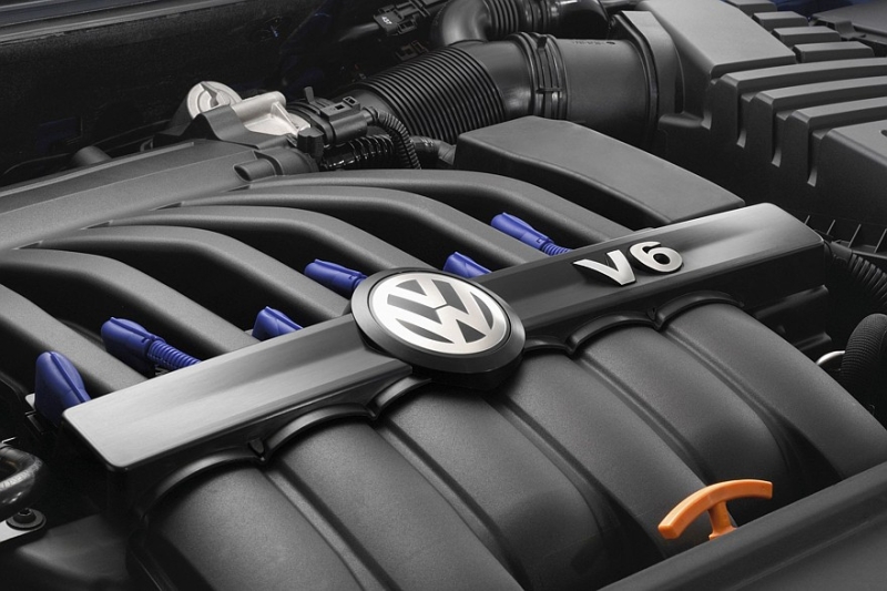 Выбираем седан D-класса с пробегом за миллион рублей: почти премиум и императорское качество