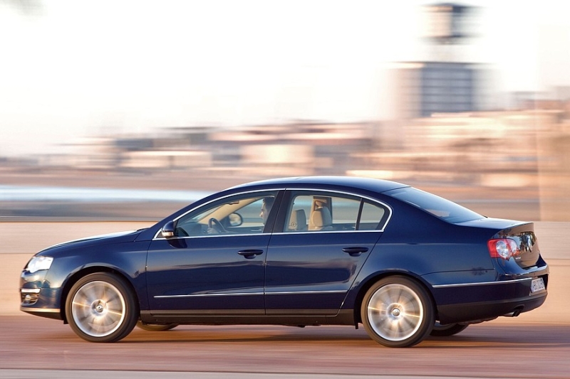 Выбираем седан D-класса с пробегом за миллион рублей: почти премиум и императорское качество