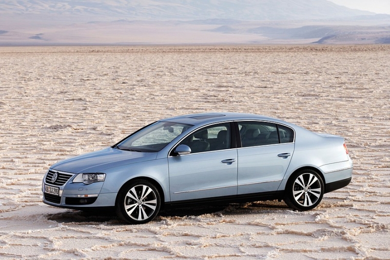 Выбираем седан D-класса с пробегом за миллион рублей: почти премиум и императорское качество