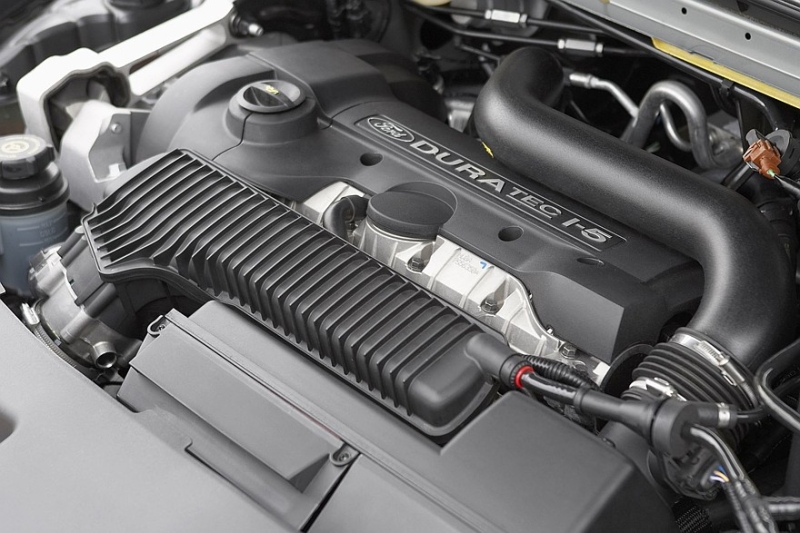 Выбираем седан D-класса с пробегом за миллион рублей: почти премиум и императорское качество