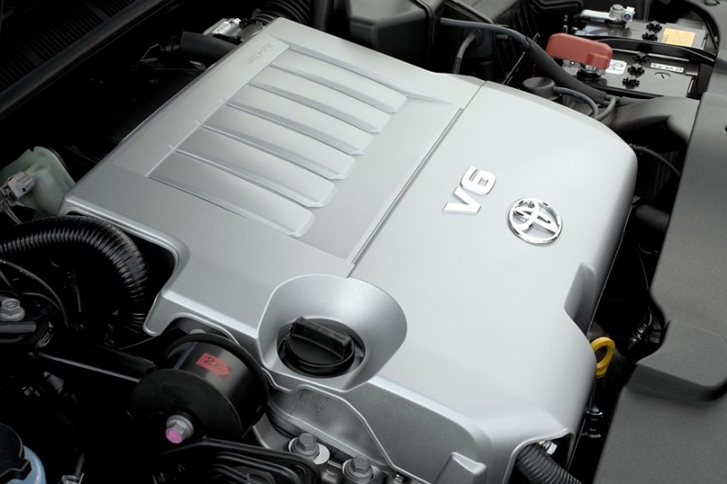 Выбираем седан D-класса с пробегом за миллион рублей: почти премиум и императорское качество