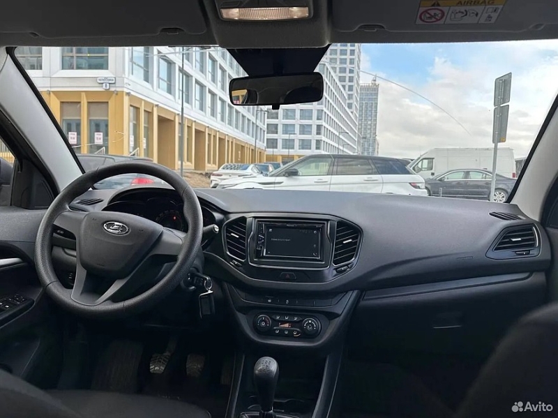 Эксперт, который знает всё: как искусственный интеллект помогает выбрать машину с пробегом