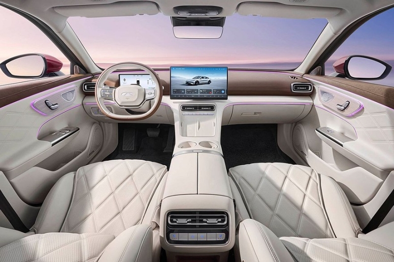 Флагманский седан Chery Fulwin A9L доступен к заказу: богатое оснащение, есть полный привод