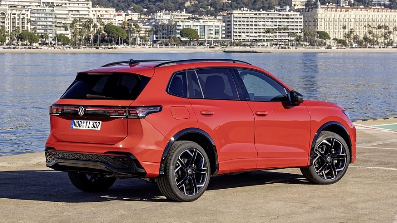 «Горячий» кроссовер: Volkswagen, вероятно, готовит новый Tiguan R
