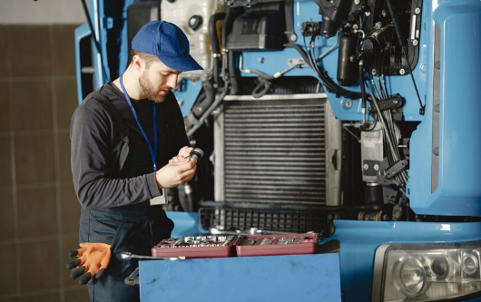 Техосмотр грузовиков: правила, сроки и нюансы