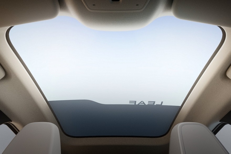 Nissan Leaf в виде кроссовера: новые кадры и подробности