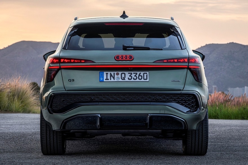 Новый Audi Q3: странности в эргономике, отделка из вторсырья и прежняя платформа