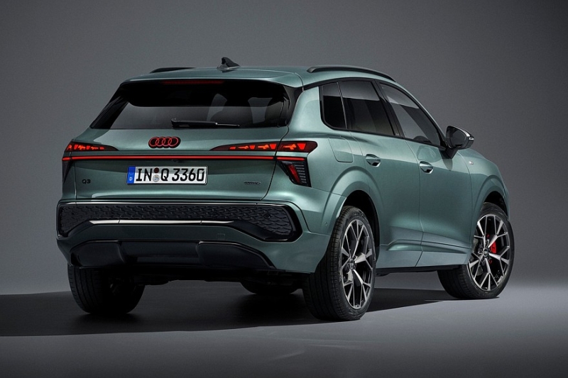 Новый Audi Q3: странности в эргономике, отделка из вторсырья и прежняя платформа