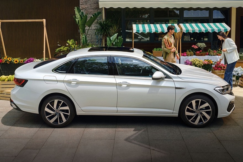 Новый Volkswagen Sagitar готовится к премьере: аналог VW Jetta показался на официальных фото