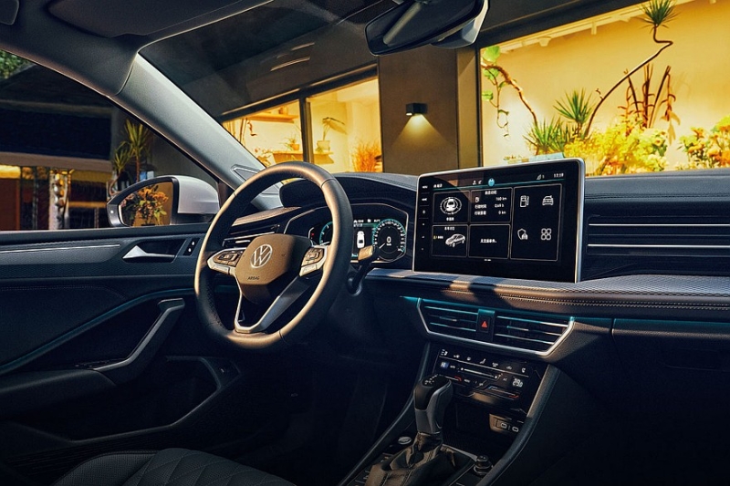 Новый Volkswagen Sagitar готовится к премьере: аналог VW Jetta показался на официальных фото