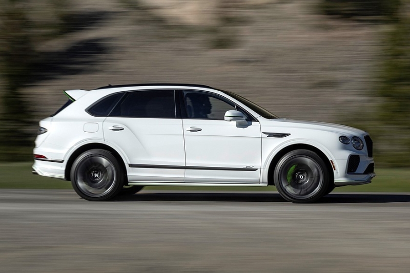 Обновлённый Bentley Bentayga Speed: минус 4 цилиндра, плюс 15 л.с. и дрифт-режим