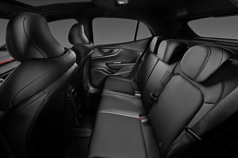 Обновлённый кроссовер Fiat Pulse: теперь и «горячая» версия от Abarth