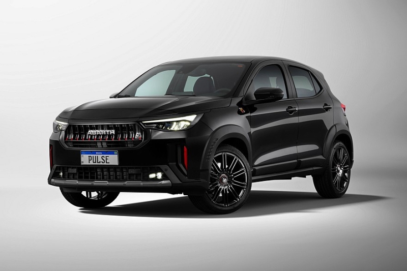 Обновлённый кроссовер Fiat Pulse: теперь и «горячая» версия от Abarth