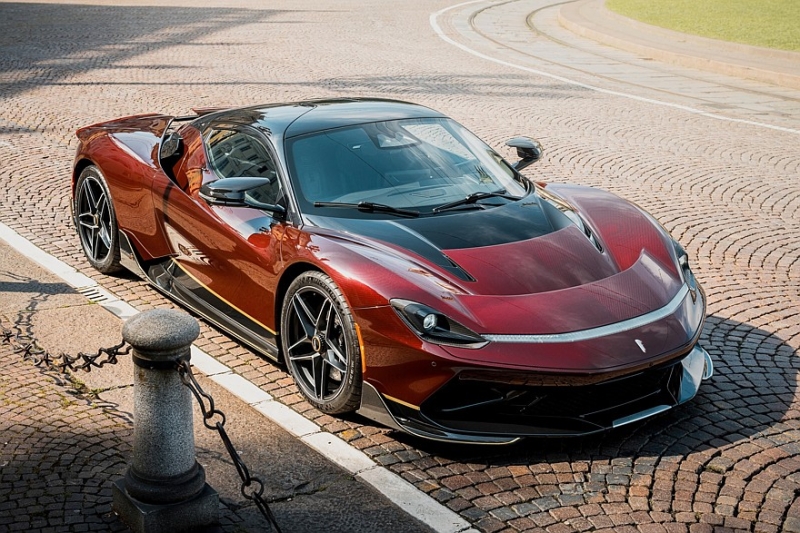 Pininfarina завершает производство суперкара Battista спецверсией Novantacinque