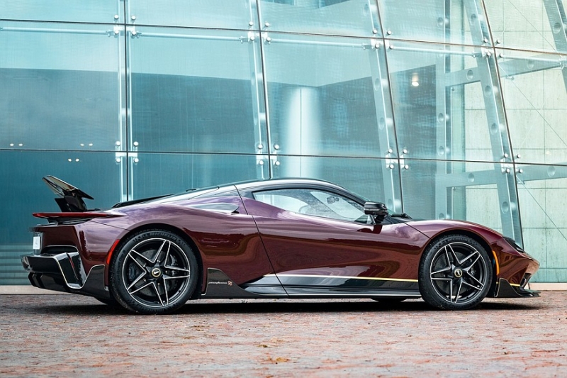 Pininfarina завершает производство суперкара Battista спецверсией Novantacinque